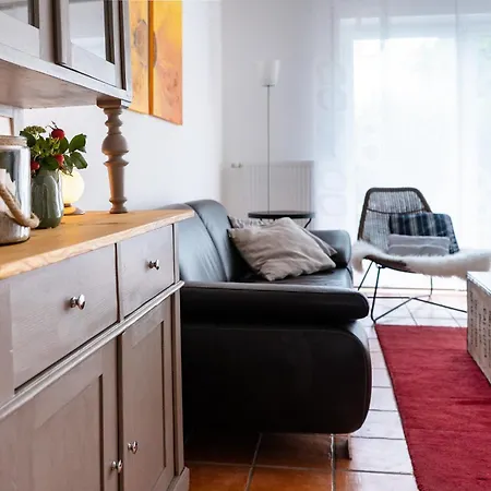 Ferienhaus Strandgut بيت للعطل